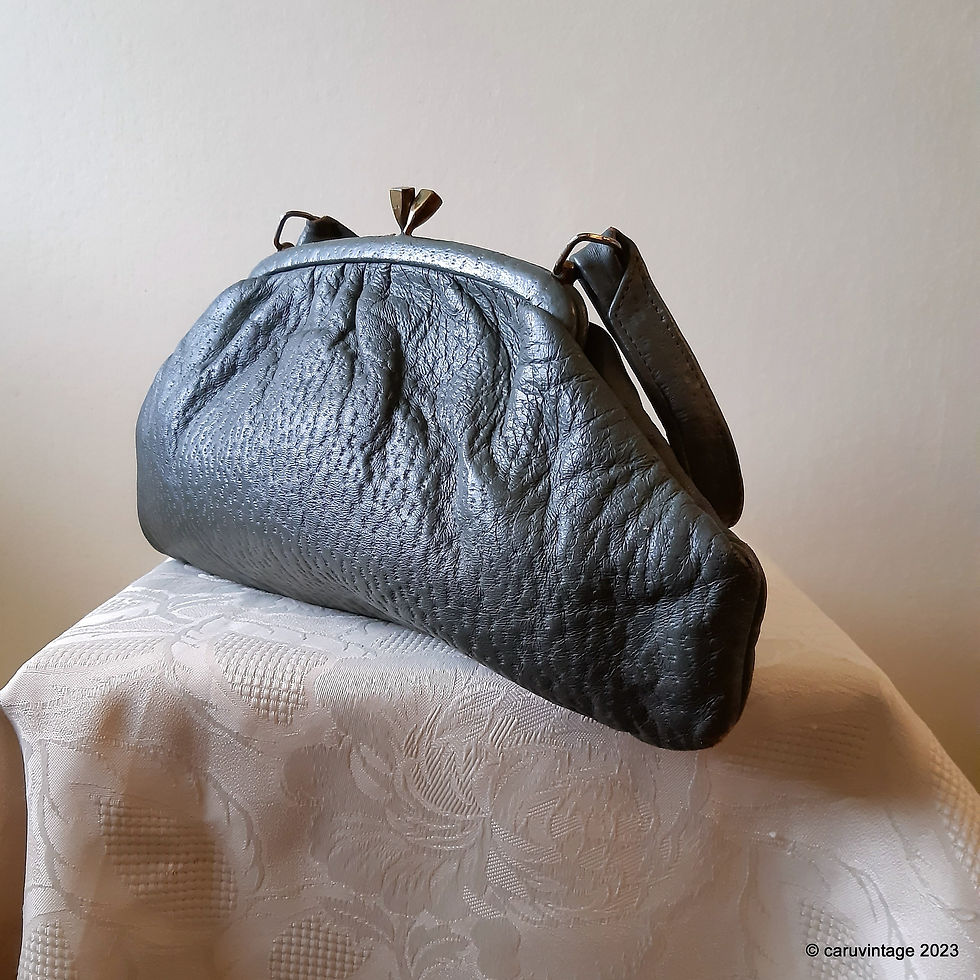 Thumbnail: Freedex olive green/grey peccary textured small handbag