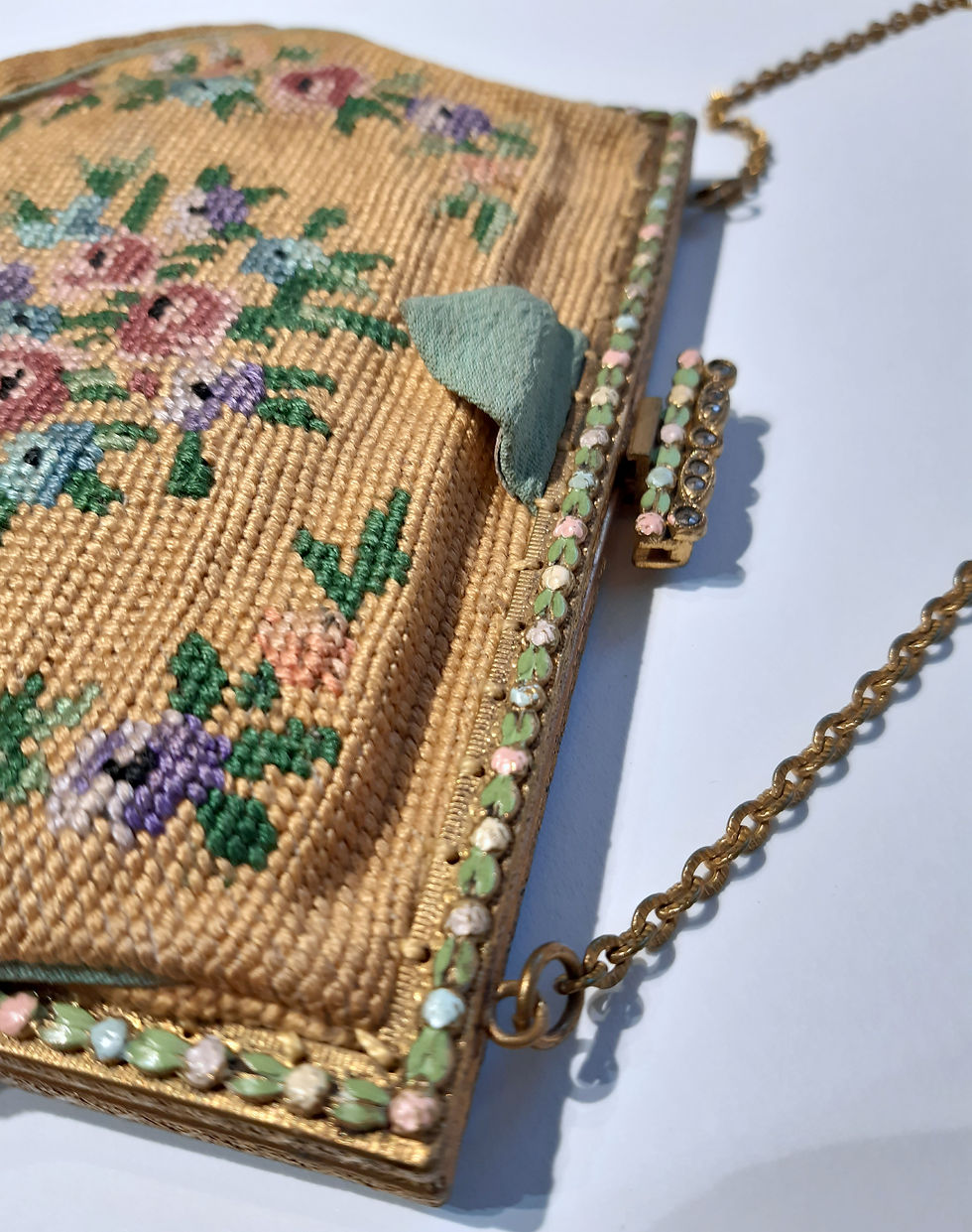 Thumbnail: Beige embroidered petit point handbag with ornate frame and matching coin purse