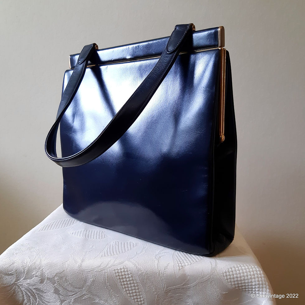 Thumbnail: Waldybag navy blue leather classic style handbag with single handle