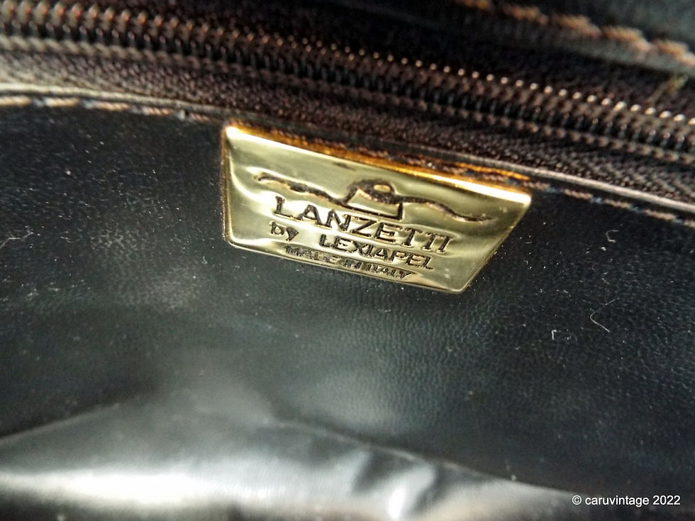 Thumbnail: Lanzetti, Lexiapel rich honey blonde textured leather shoulder bag