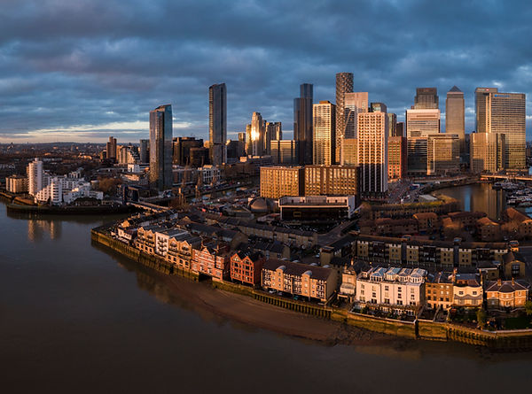 Canary Wharf skyline at sunset near WJO Stays properties
