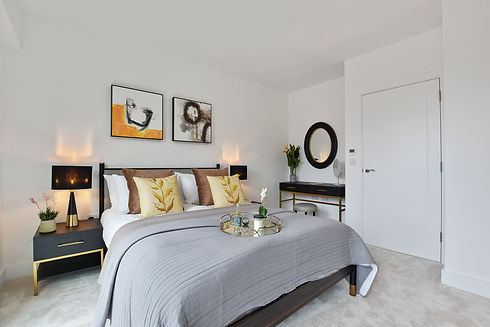 RHBP - Show House 144-156 Uxbridge Rd, W7 (12).JPG