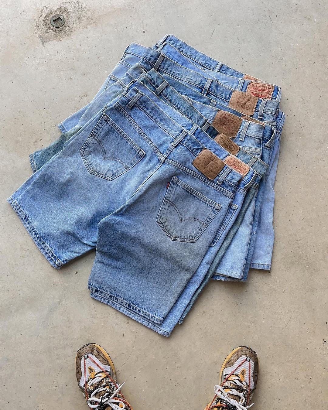 Levi’s Jean Shorts Bale