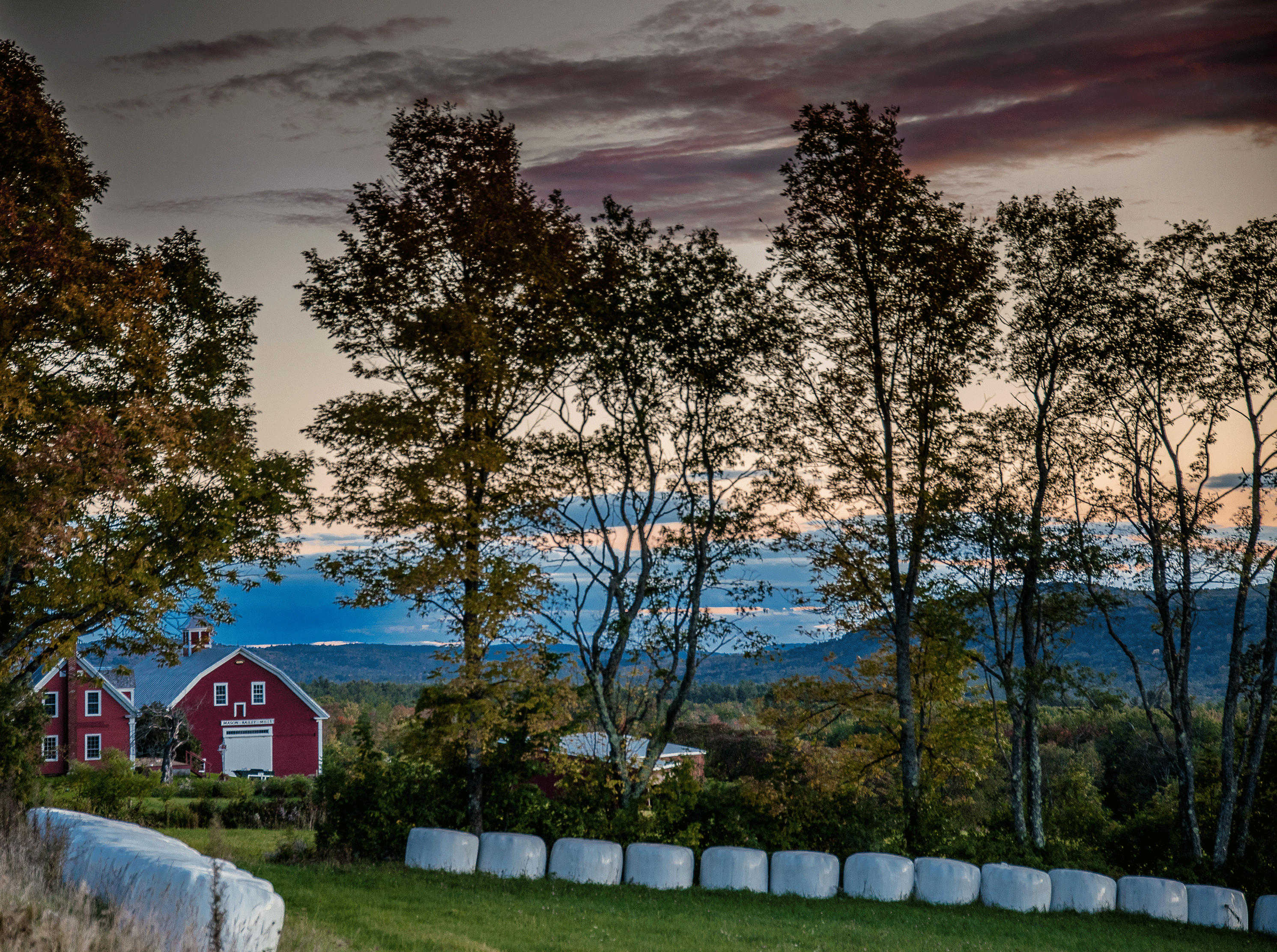 cape-cod-hill-oct-2021-8081.gif