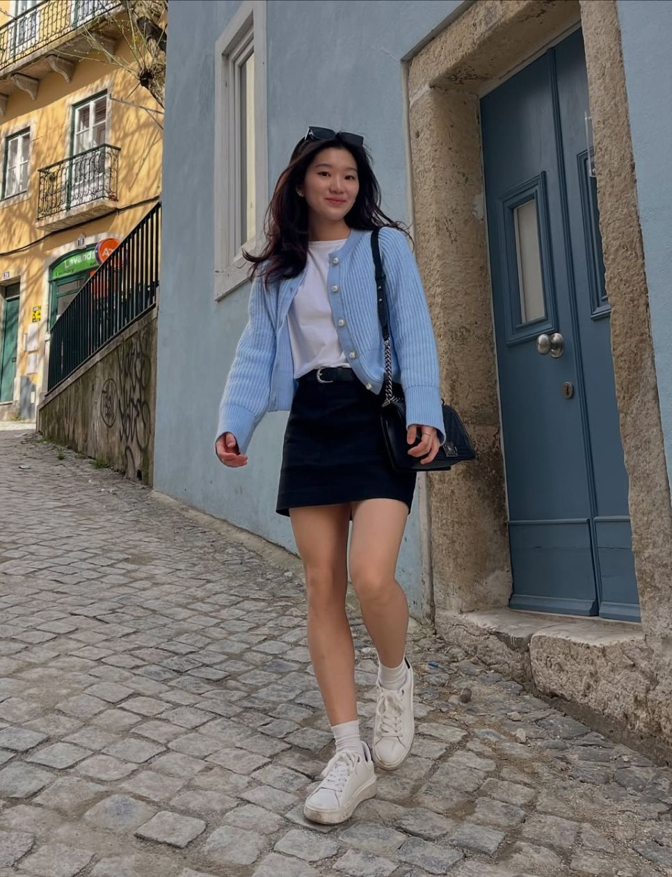 Cardigan look / Voila.id