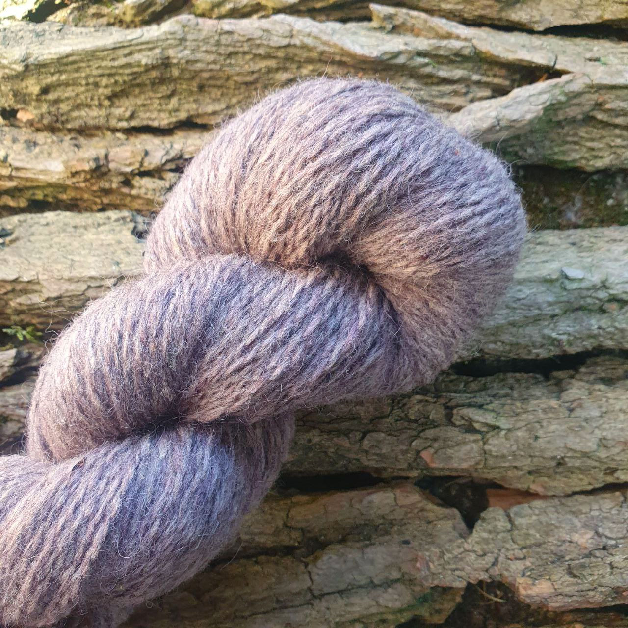 Dundaga 70/30% Sheep Wool+ Gotland Merino 210m/100g Amethyst