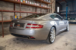 Aston Martin DB9