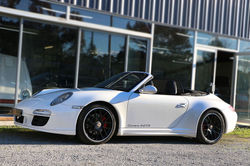 Porsche 997 C4 GTS cab-08