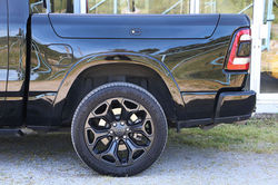 Dodge RAM 1500 Limited-86