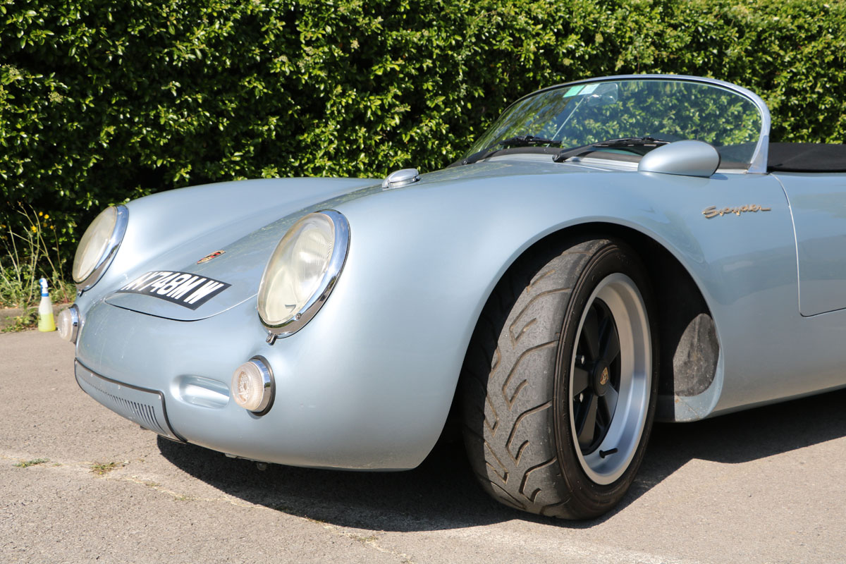 Porsche spyder старый