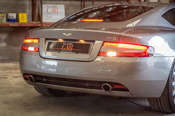 Aston Martin DB9