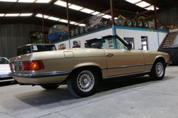 Mercedes 280 SL R107-10