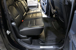 Dodge RAM 1500 Limited-29
