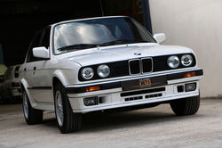 BMW 325ix-03