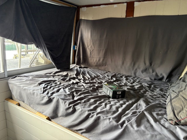 Thumbnail: 1986 Gibson 12x42  -  Stock# 3124