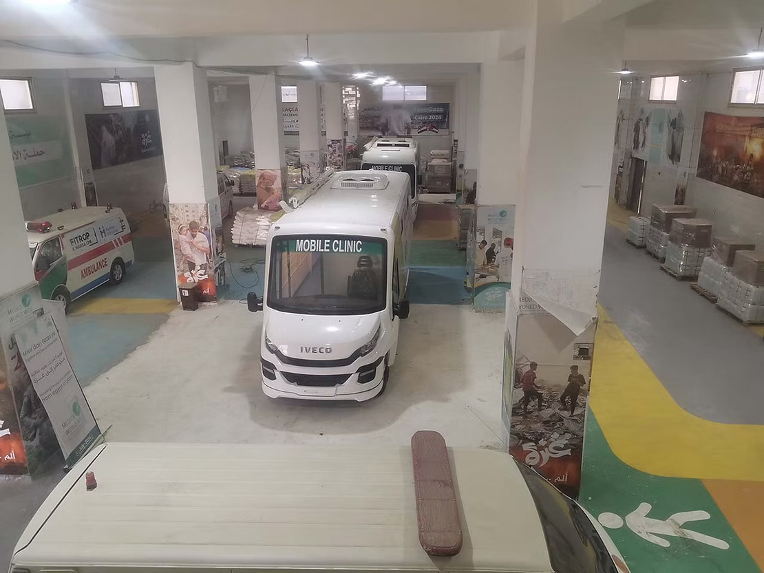 Photo: Panoramic view of Medics Worldwide warehouse