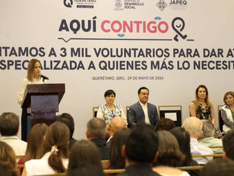 Encabeza Oficial Mayor develación de placa para la construcción de Oficinas del STSPE en Cadereyta de Montes