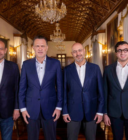 Gobernador anuncia ajustes en su equipo de trabajo