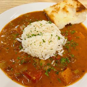 Cajun Red Gravy with Chicken and Sausage