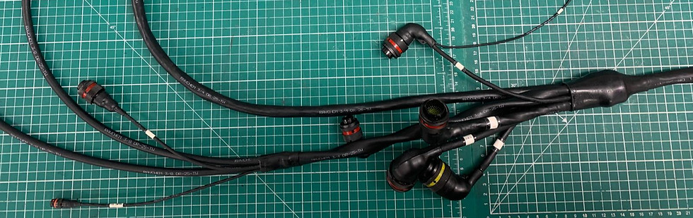 System 25 Harnessing, Mil spec connectors