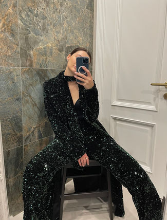 Agapes Wear blizgantys/žėrintys gaminiai