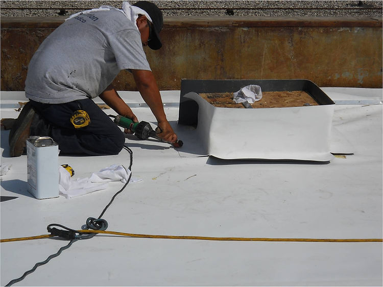 Membrana PVC impermeabilizacion cubiertas verdes techo verde argentina AQUALINER