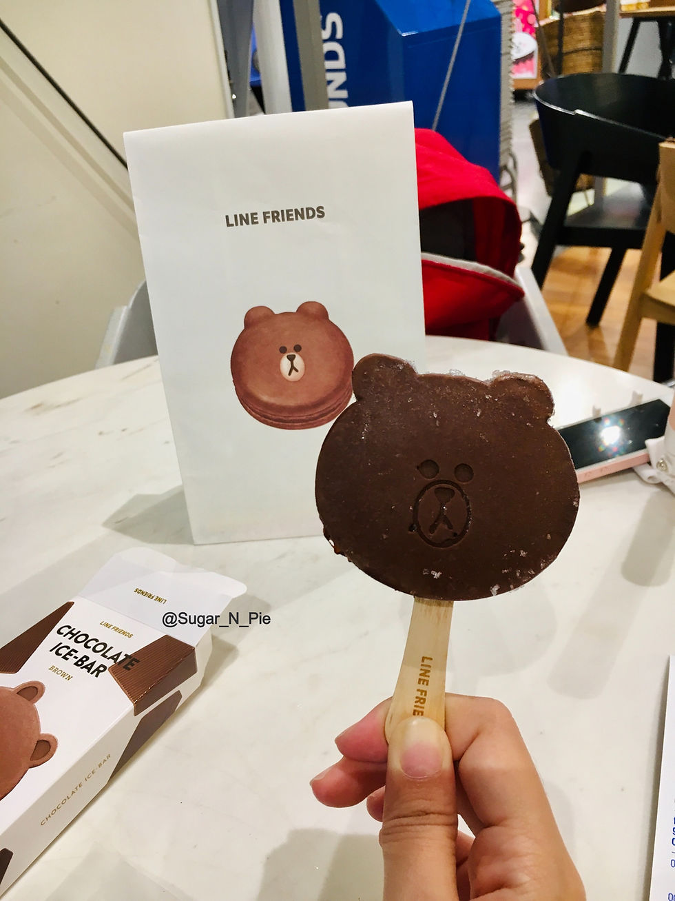 Seoul Itinerary || Having dessert in Line Friends Store