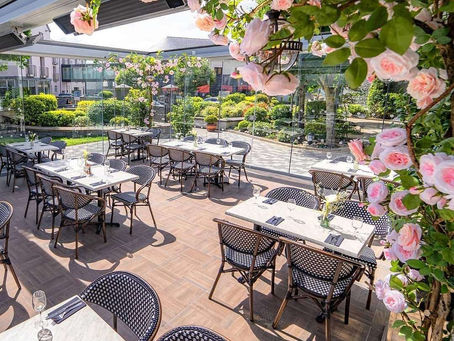4 Star Castlecourt Hotel From €59 PP (1 Night)