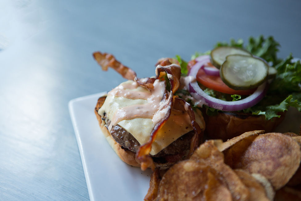 Clutch Kitchen & Pour House Charlotte Bar Restaurant & Bar