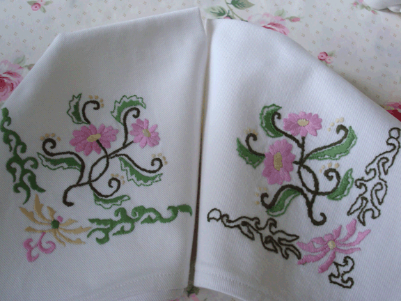 napkin embroidery