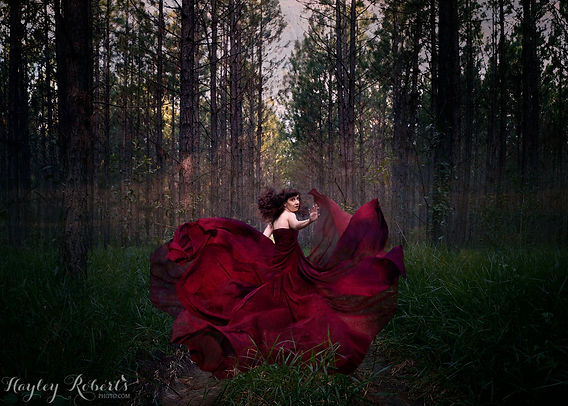 How to lengthen a dress and hair in Photoshop. How to lengthen a dress and hair in Photoshop.