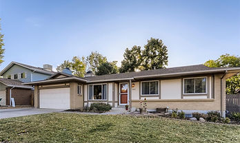 Aurora, Colorado Ranch Style Home 