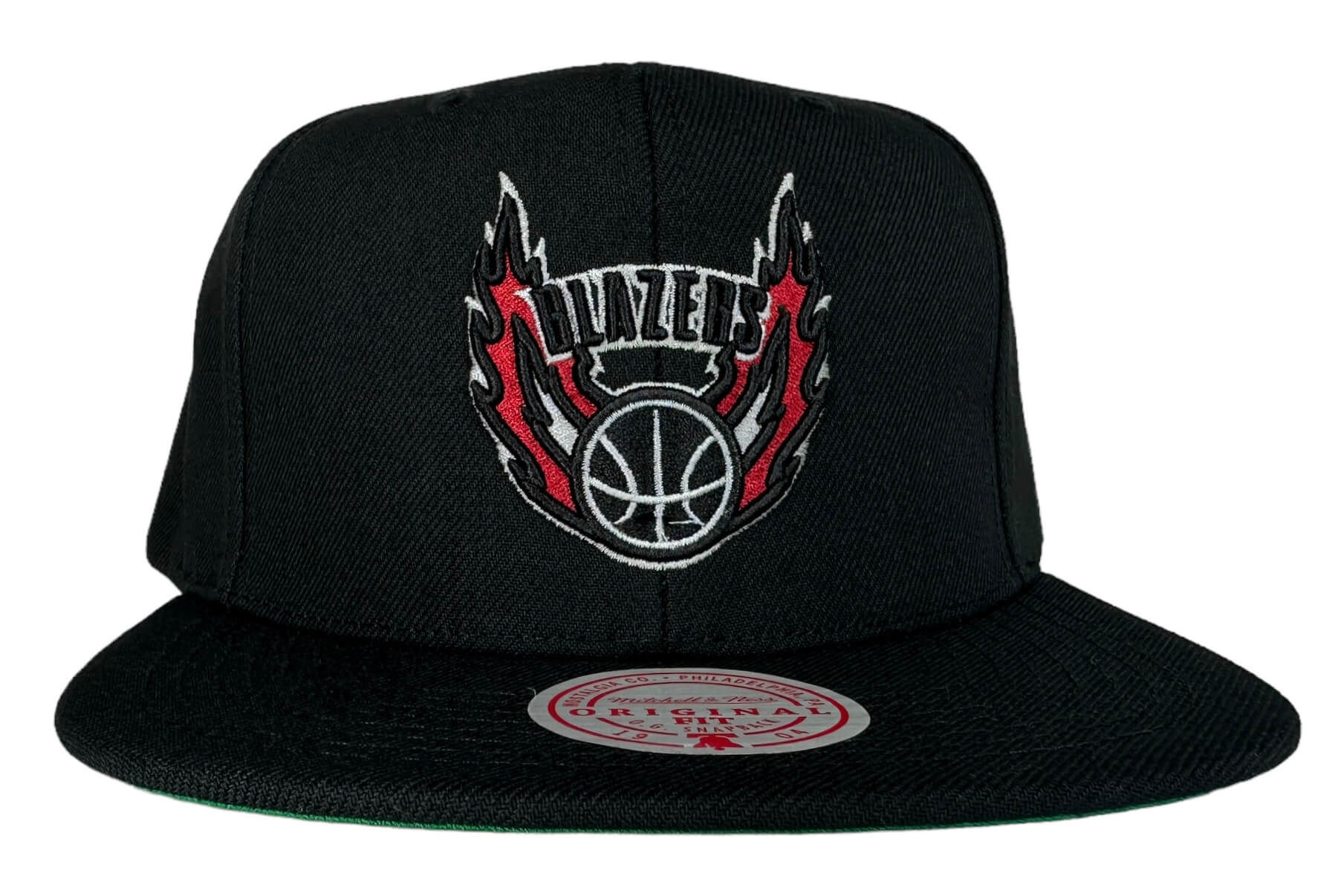 Mitchell & Ness NBA Portland Trail Blazers HWC Black Core Basic Snapback Hat