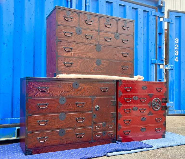 時代箪笥／仙台閂錠鳳凰金具衣裳箪笥 【SENDAI clothing chest with