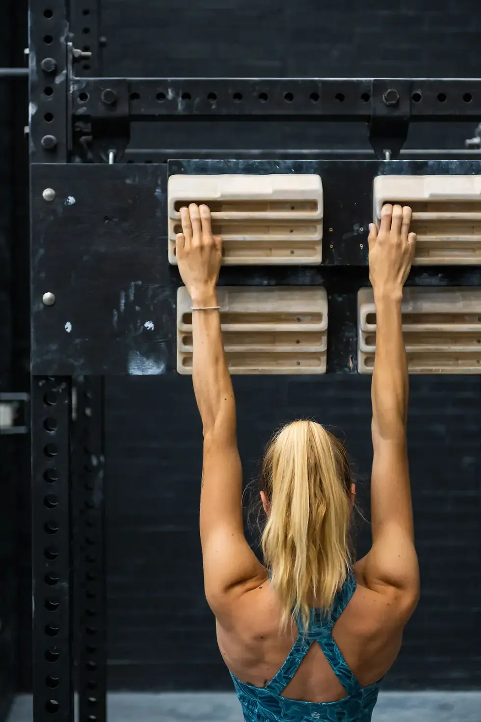 How to Train Effectively on a Hangboard A Basic Guide