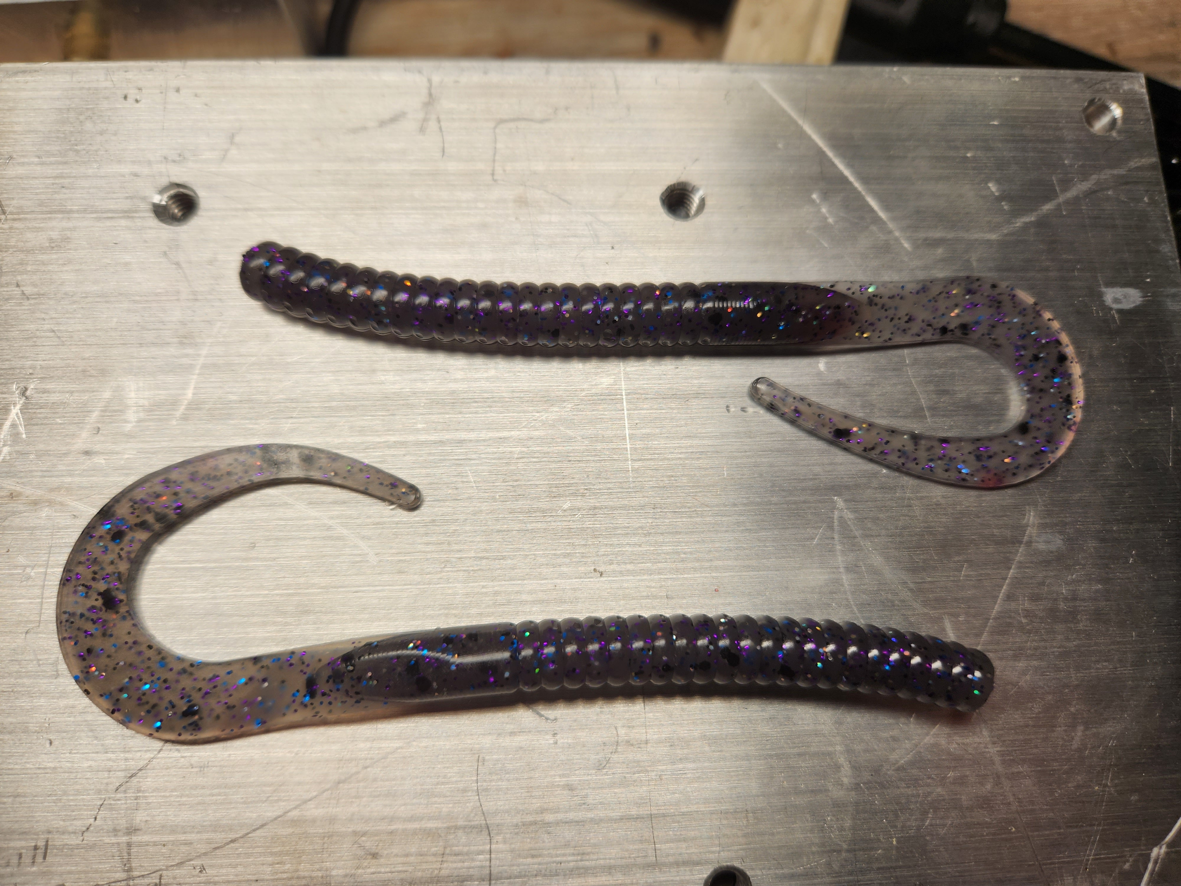 7" Ribbontail Smoked Out