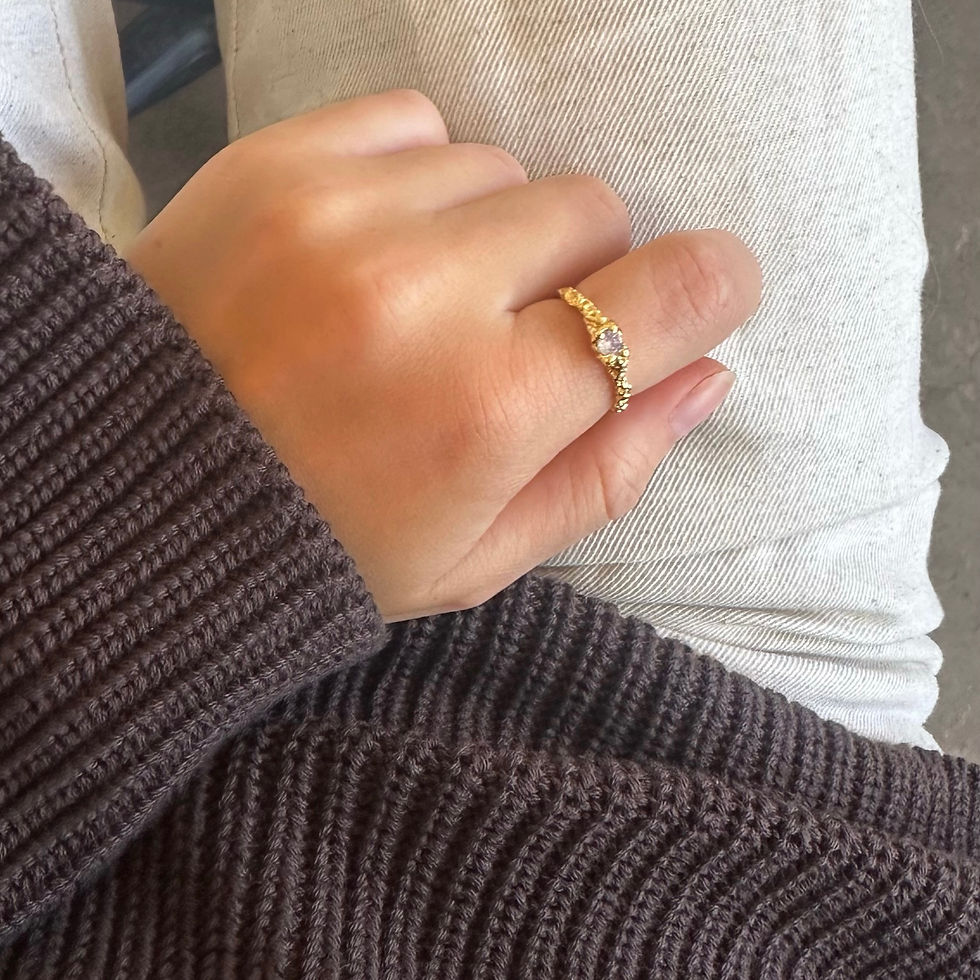 Miniatyrbild: Lilac flower ring