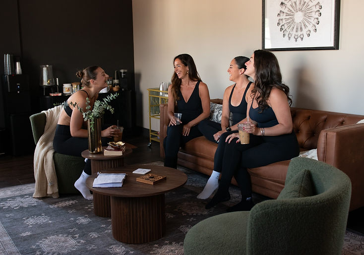 lounge 3.jpg