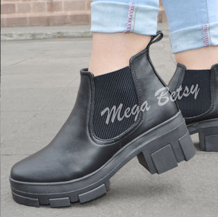 Mega Betsy 2022 0315.jpg