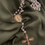 Miniatura: Terço 60cm, Pérolas, Nossa Senhora das Graças