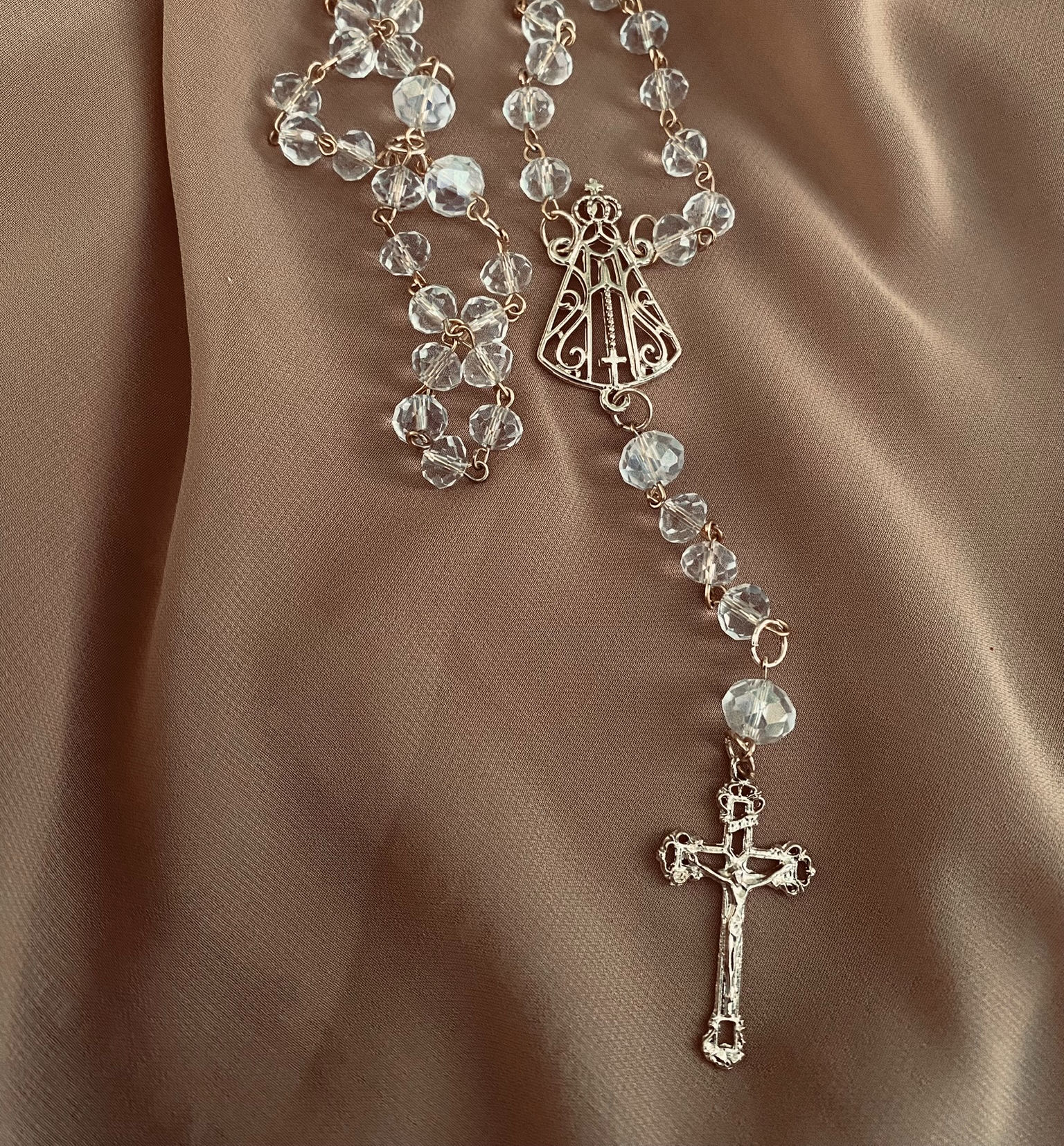 Terço 60cm Prata e medalha Nossa Senhora Aparecida