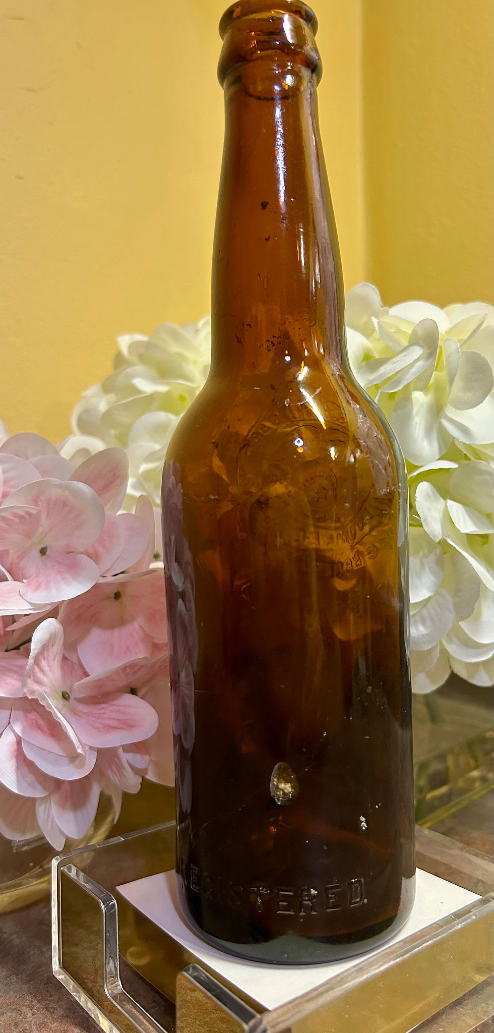 Thumbnail: Leisen & Henes Brewing Co. of Menominee, Michigan Amber Bottle