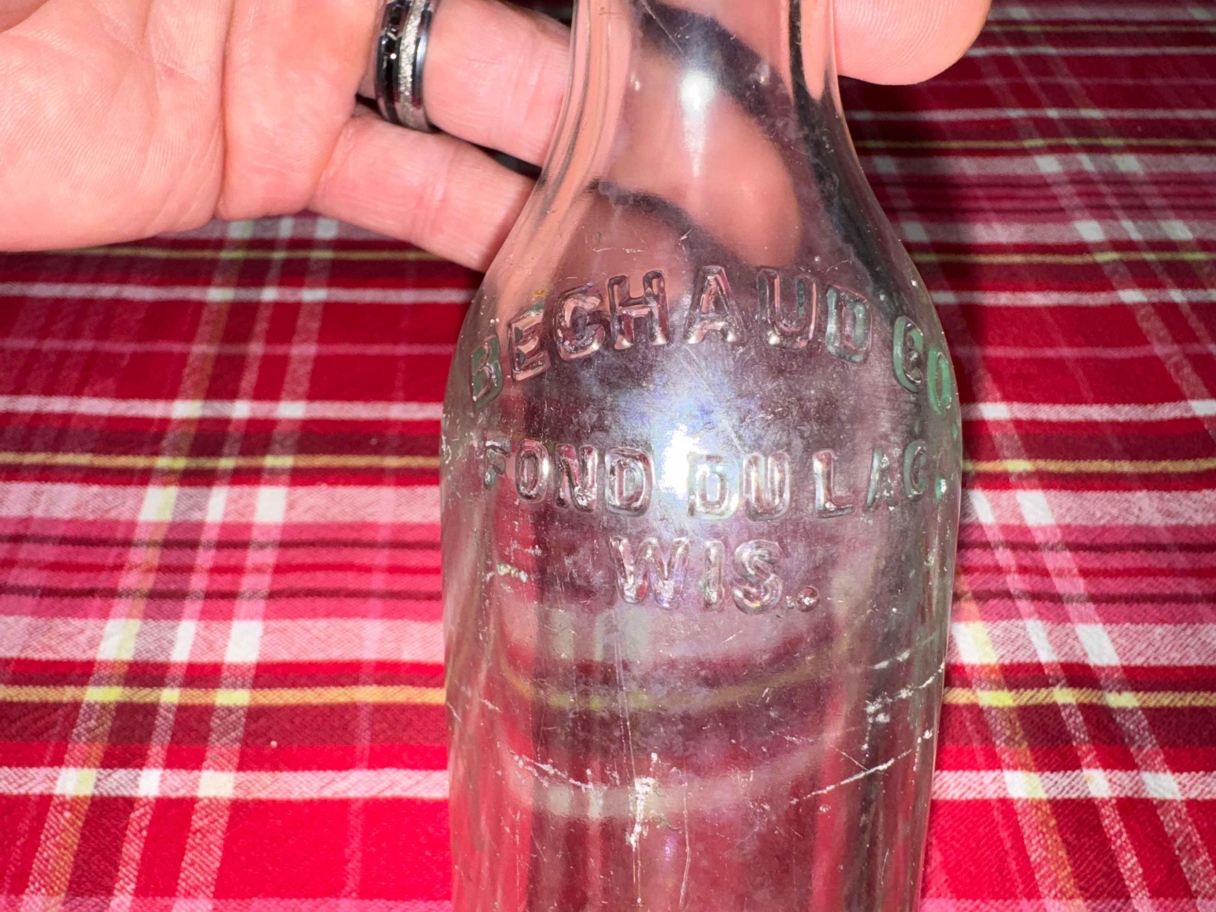 BECHAUD CO. FOND DU LAC, WIS. bottle