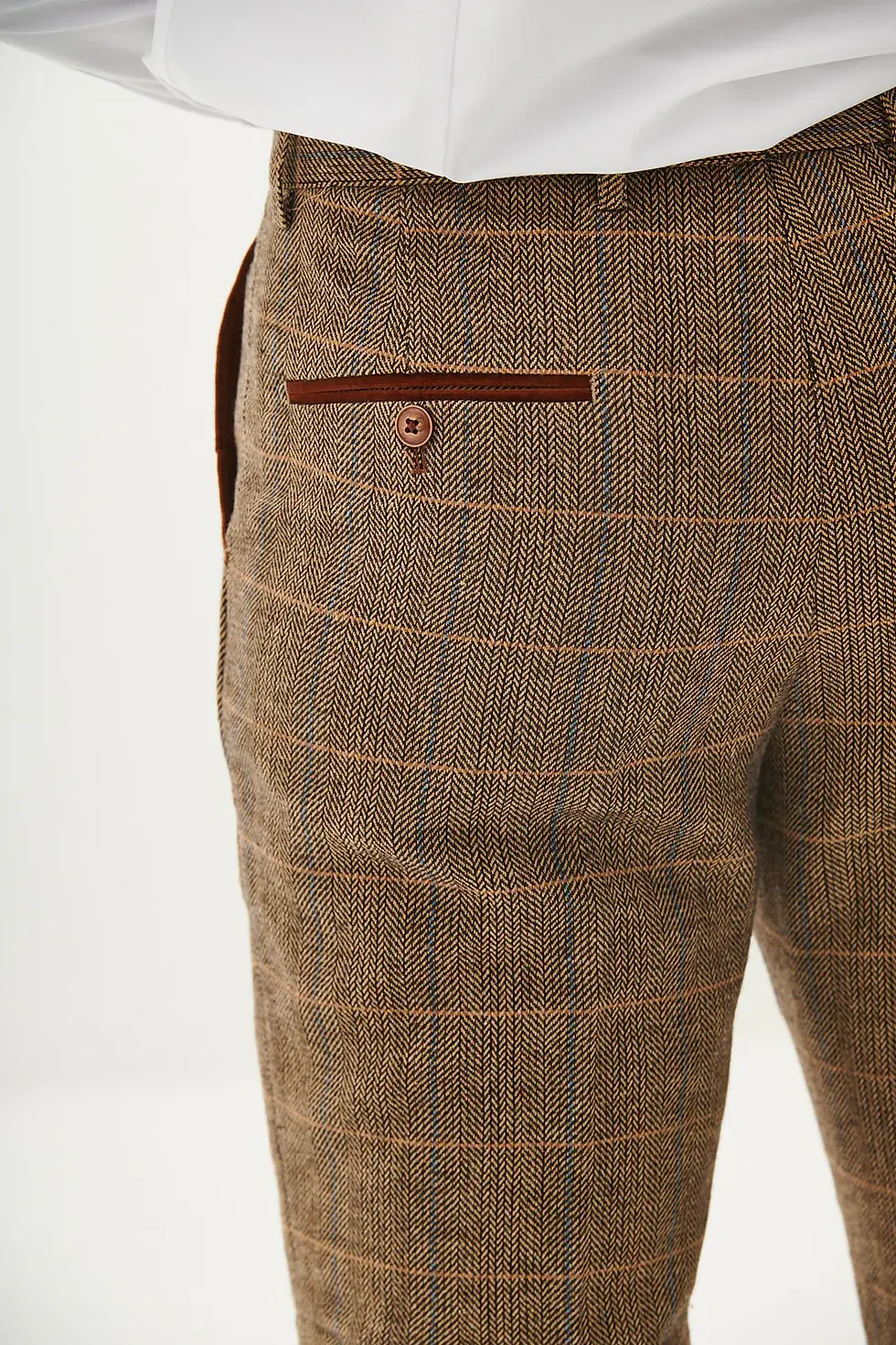 Thumbnail: Tan Tweed Check Three Piece Suit