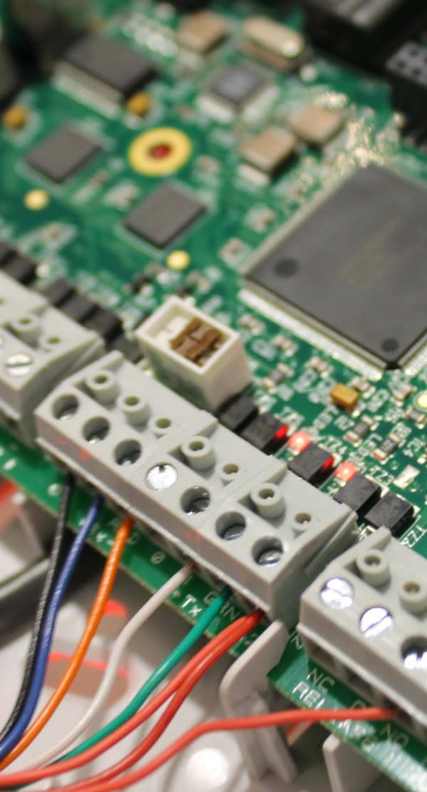 Amag L Door Controllers