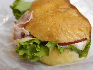 Bokit : Le Sandwich Roi des Antilles