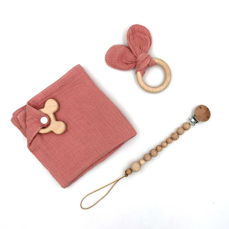 Best Newborn Gifts: 3-Piece Newborn Set