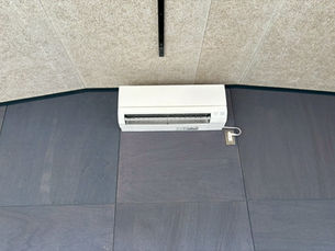 リゾートヴィラ　エアコン取付
