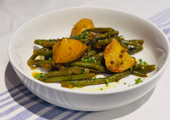Fassolakia me Patates