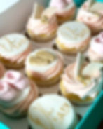 Baby shower cupcakes